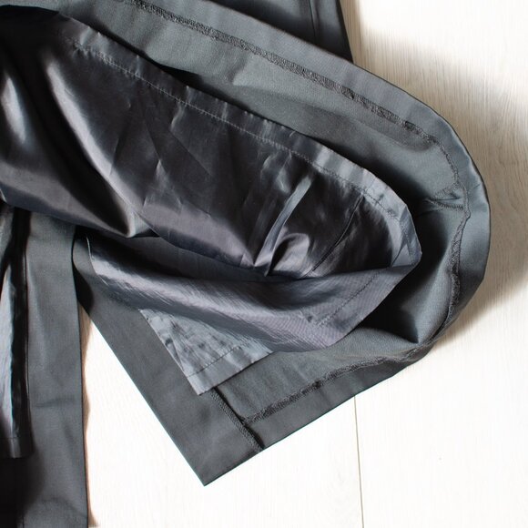 Bowtie Dress Size 6 - Picture 11 of 15